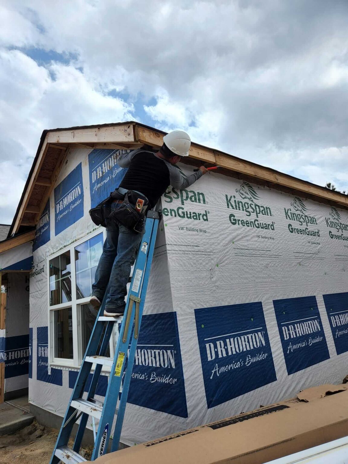 About - JJ Roofing & Home Improvement | Best Roofer in NC, SC